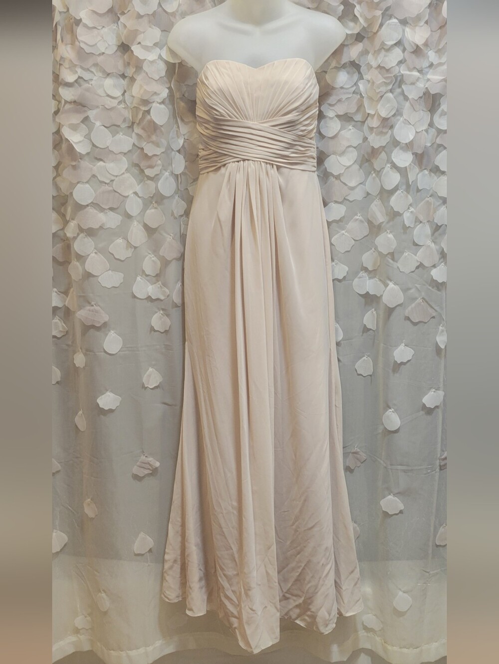 David's Bridal Size 6 Strapless Ruched Bodice Bridesmaid Dress in Light Cream